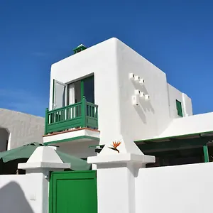 Ave Paraiso - Cozy And Sunny House Apartment Puerto del Carmen (Lanzarote)